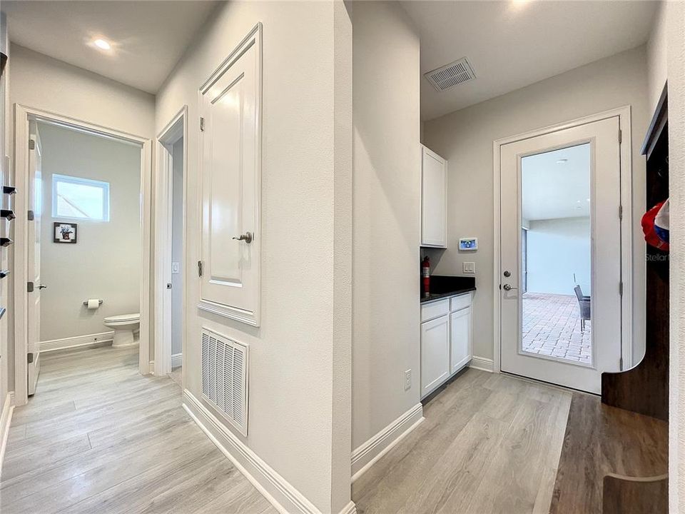 待售: $929,900 (4 贝兹, 3 浴室, 3095 平方英尺)