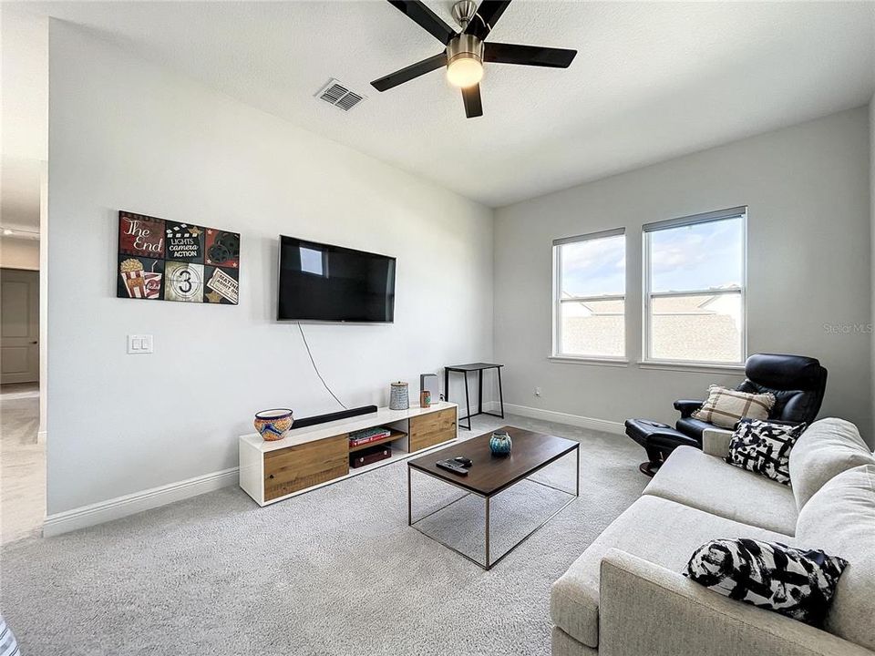 待售: $929,900 (4 贝兹, 3 浴室, 3095 平方英尺)