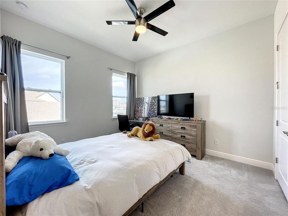 待售: $929,900 (4 贝兹, 3 浴室, 3095 平方英尺)