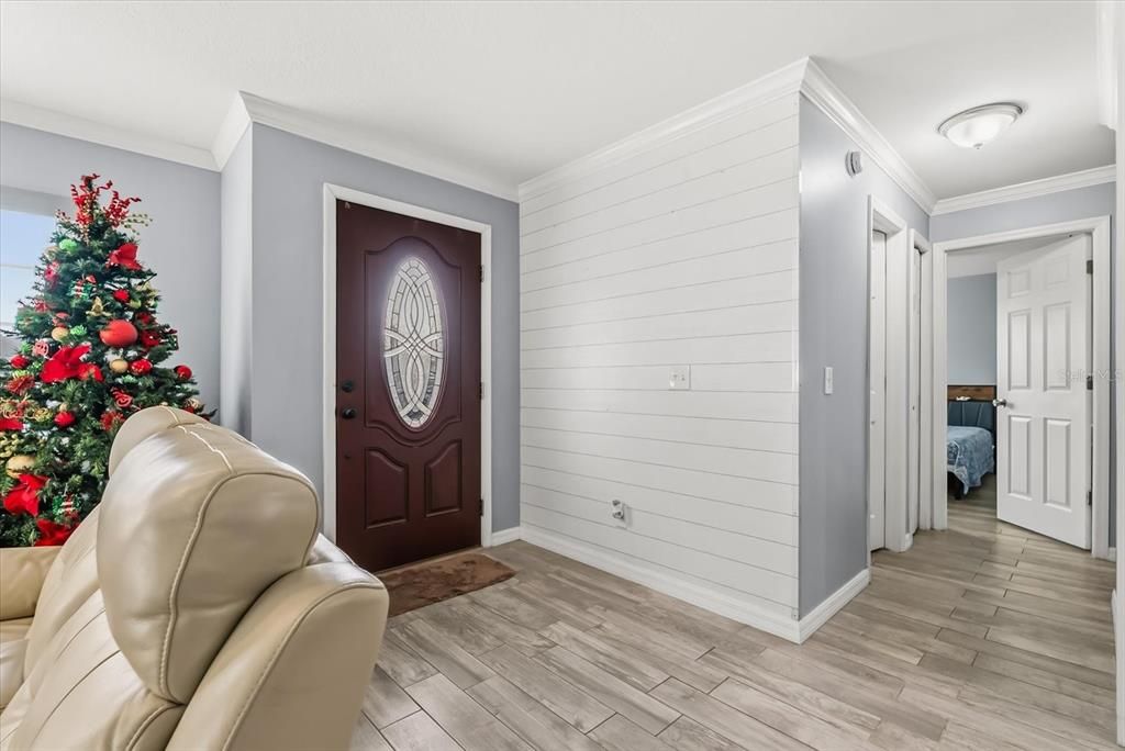 For Sale: $455,000 (3 beds, 2 baths, 1396 Square Feet)