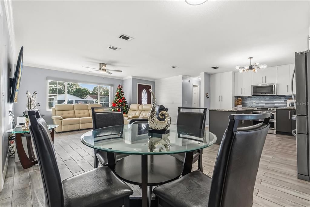 For Sale: $455,000 (3 beds, 2 baths, 1396 Square Feet)