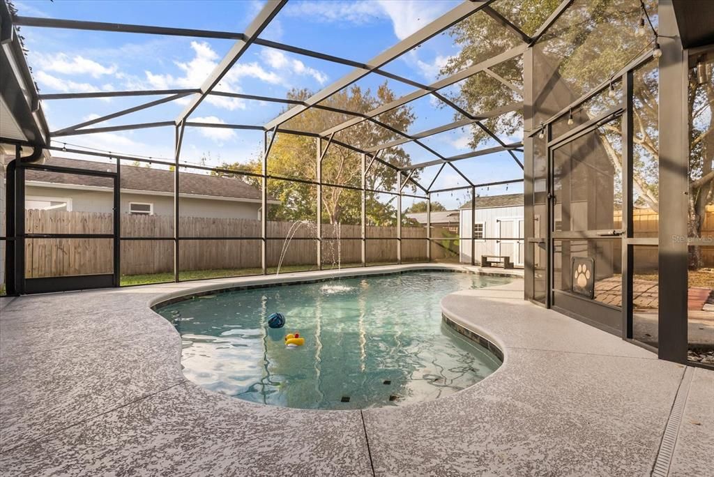 For Sale: $455,000 (3 beds, 2 baths, 1396 Square Feet)