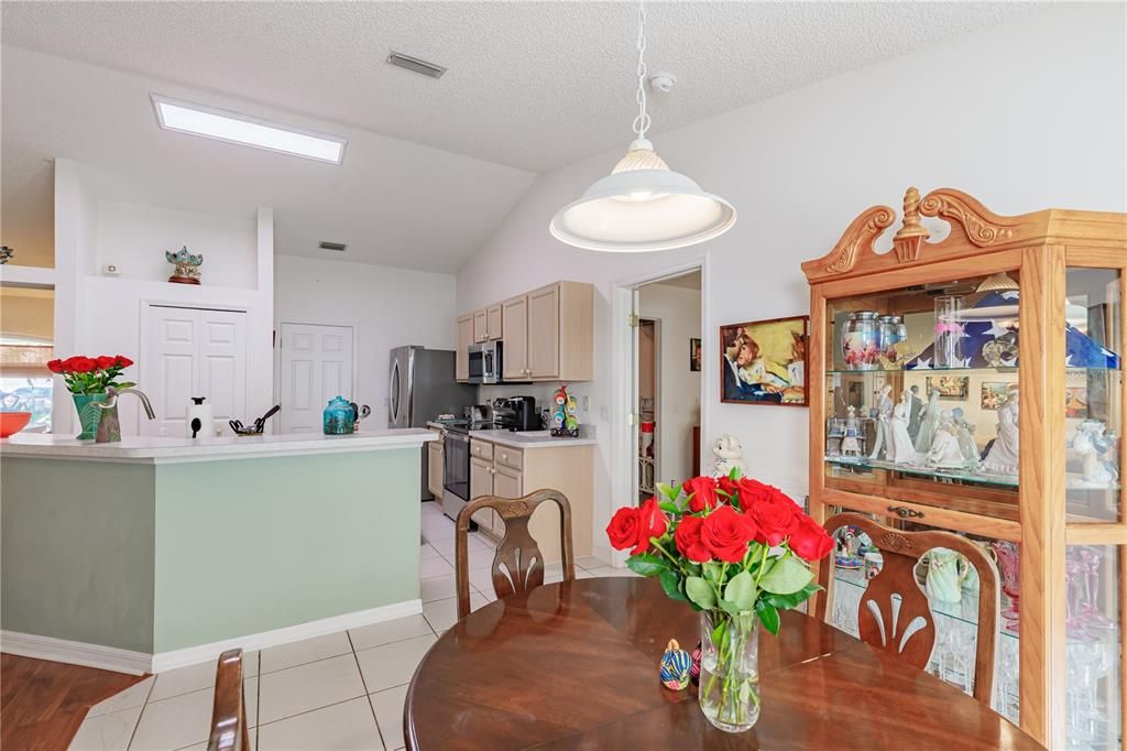 待售: $324,900 (3 贝兹, 2 浴室, 1872 平方英尺)