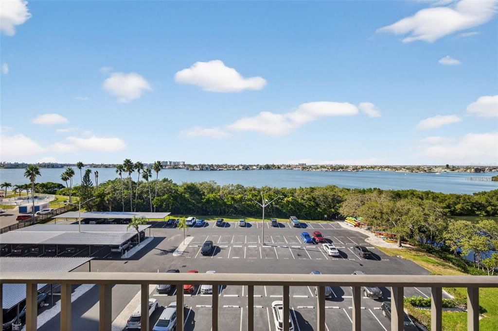 待售: $359,000 (2 贝兹, 2 浴室, 1180 平方英尺)