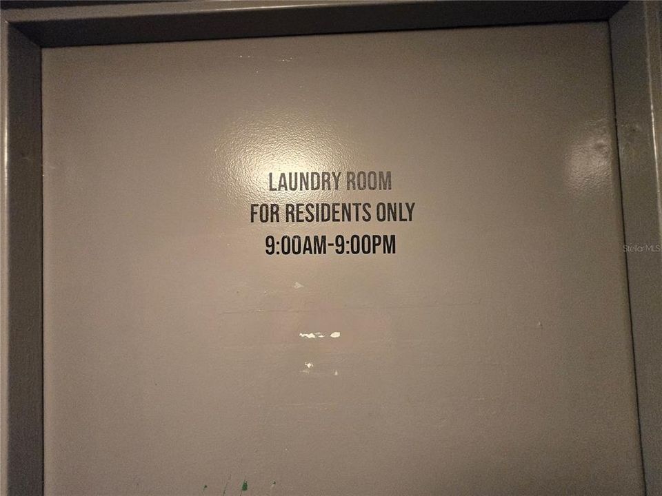 待售: $125,000 (3 贝兹, 2 浴室, 910 平方英尺)