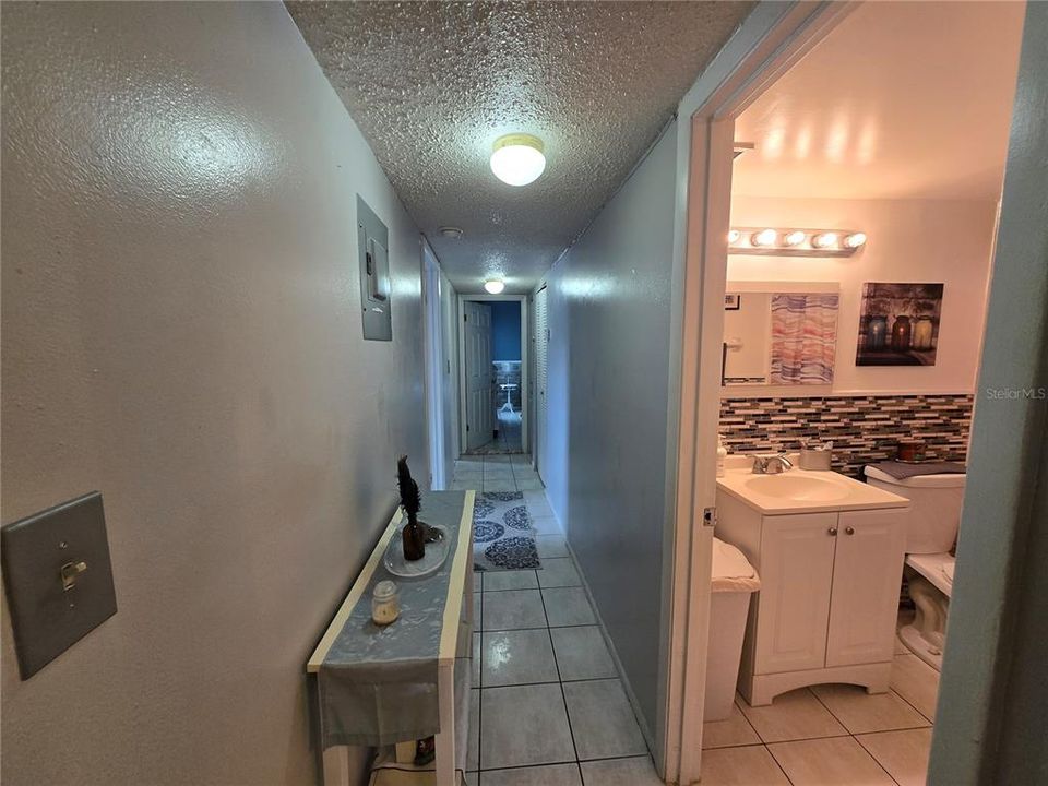 待售: $125,000 (3 贝兹, 2 浴室, 910 平方英尺)