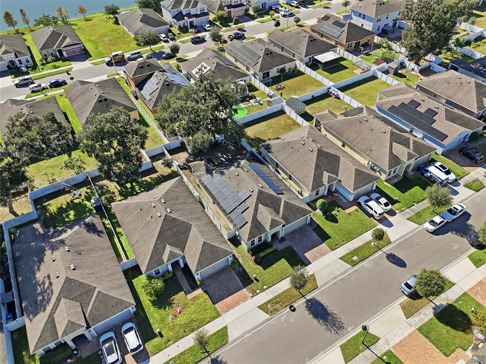 For Sale: $355,000 (4 beds, 2 baths, 1704 Square Feet)