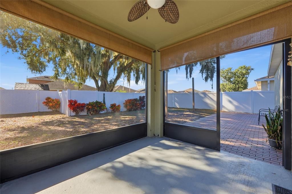 For Sale: $355,000 (4 beds, 2 baths, 1704 Square Feet)