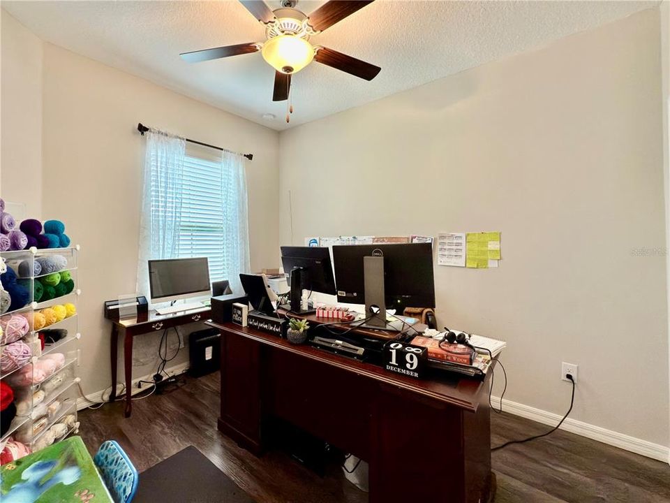 For Sale: $299,000 (3 beds, 2 baths, 1760 Square Feet)