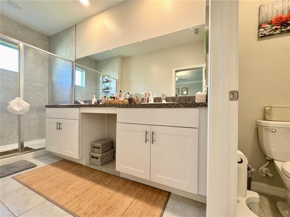 For Sale: $299,000 (3 beds, 2 baths, 1760 Square Feet)