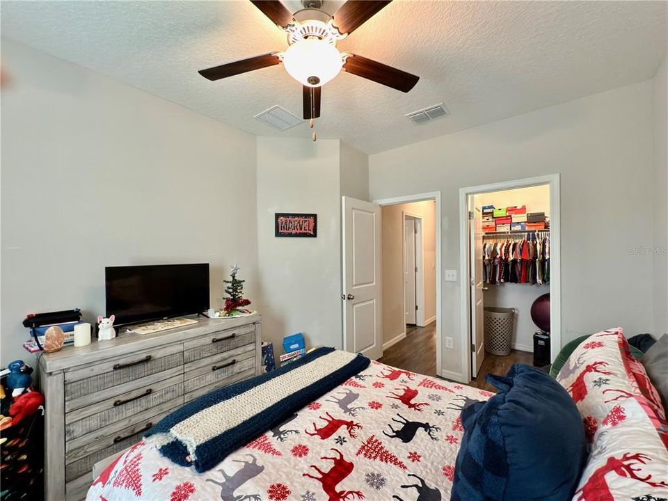 For Sale: $299,000 (3 beds, 2 baths, 1760 Square Feet)