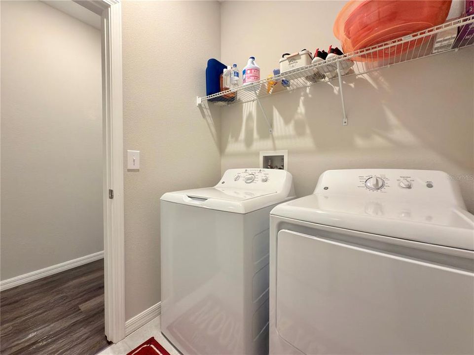 For Sale: $299,000 (3 beds, 2 baths, 1760 Square Feet)