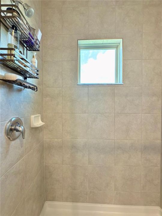 For Sale: $299,000 (3 beds, 2 baths, 1760 Square Feet)