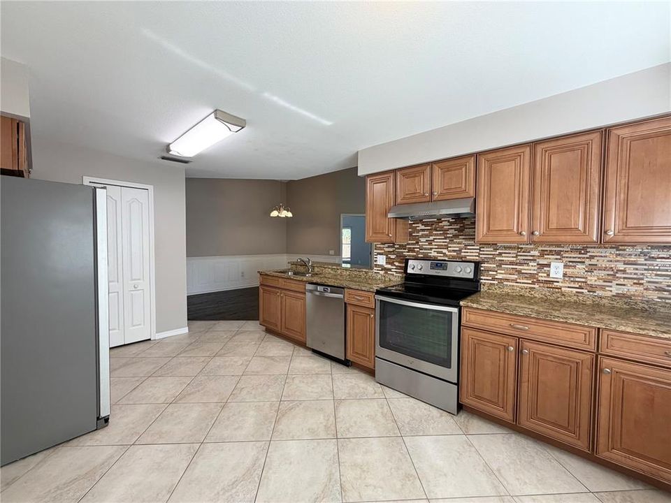 En Renta: $2,600 (3 camas, 2 baños, 1569 Pies cuadrados)