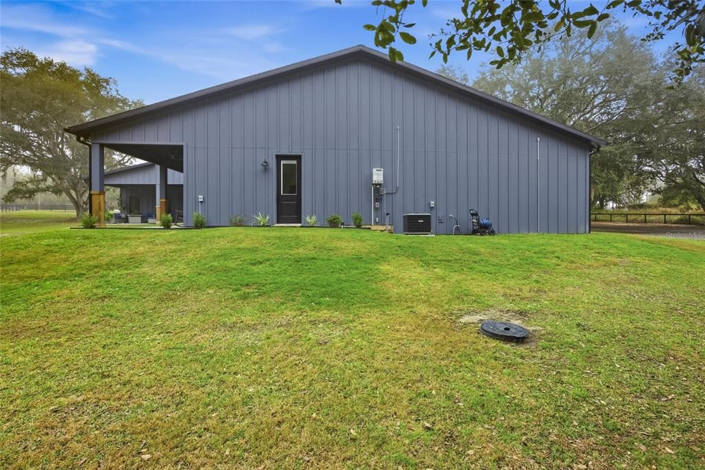 For Sale: $1,100,000 (4 beds, 3 baths, 3171 Square Feet)