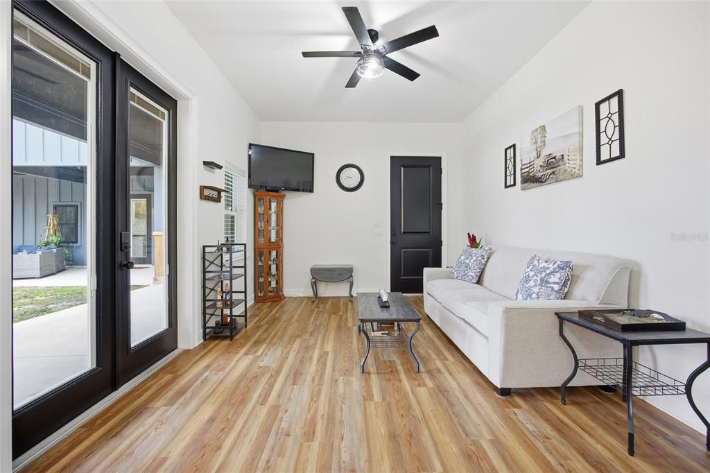 For Sale: $1,100,000 (4 beds, 3 baths, 3171 Square Feet)