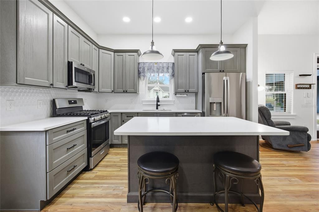 For Sale: $1,100,000 (4 beds, 3 baths, 3171 Square Feet)