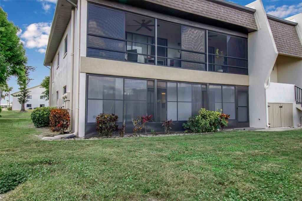 На продажу: $155,000 (2 спален, 2 ванн, 1222 Квадратных фут)