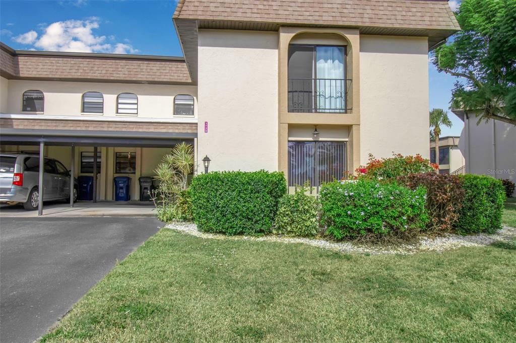 На продажу: $155,000 (2 спален, 2 ванн, 1222 Квадратных фут)