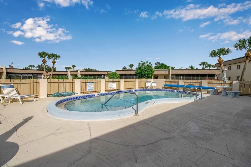 На продажу: $155,000 (2 спален, 2 ванн, 1222 Квадратных фут)