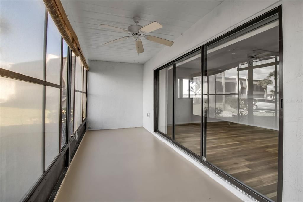 На продажу: $155,000 (2 спален, 2 ванн, 1222 Квадратных фут)