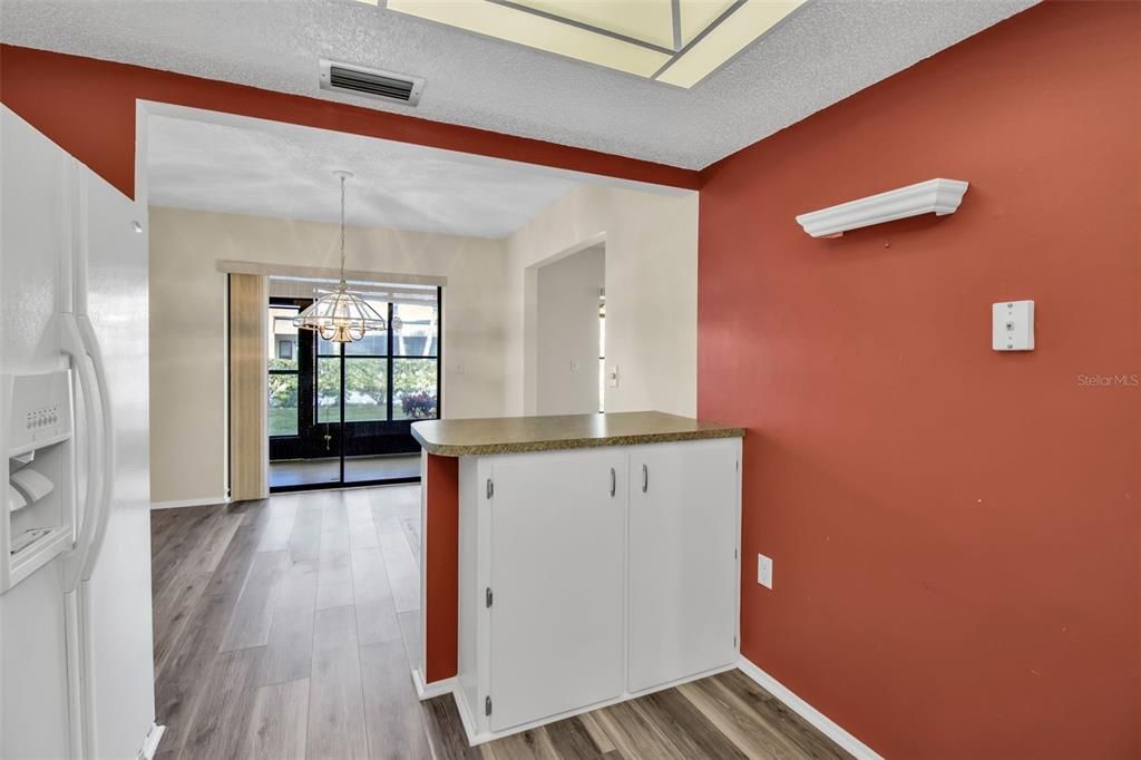 На продажу: $155,000 (2 спален, 2 ванн, 1222 Квадратных фут)