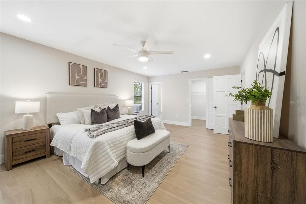 For Sale: $550,000 (4 beds, 2 baths, 2369 Square Feet)