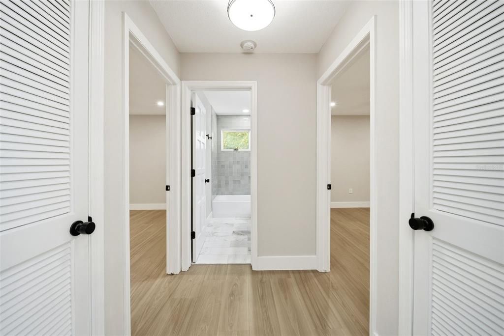 For Sale: $550,000 (4 beds, 2 baths, 2369 Square Feet)