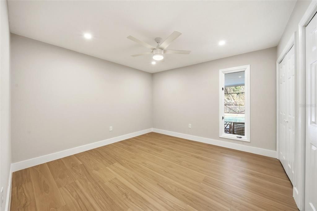 For Sale: $550,000 (4 beds, 2 baths, 2369 Square Feet)