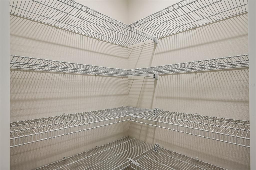 Active With Contract: $380,120 (4 beds, 3 baths, 2292 Square Feet)