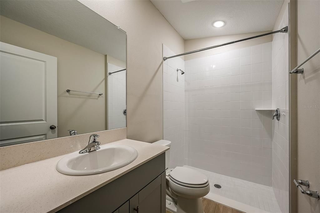 Active With Contract: $380,120 (4 beds, 3 baths, 2292 Square Feet)