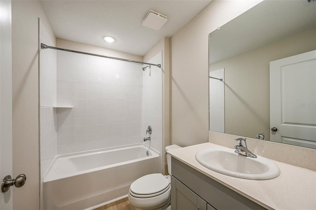 Active With Contract: $380,120 (4 beds, 3 baths, 2292 Square Feet)