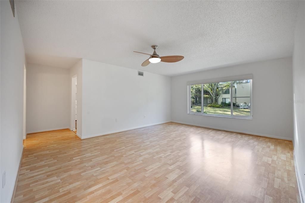 En Venta: $255,000 (2 camas, 2 baños, 1440 Pies cuadrados)