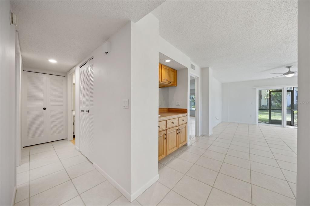 En Venta: $255,000 (2 camas, 2 baños, 1440 Pies cuadrados)