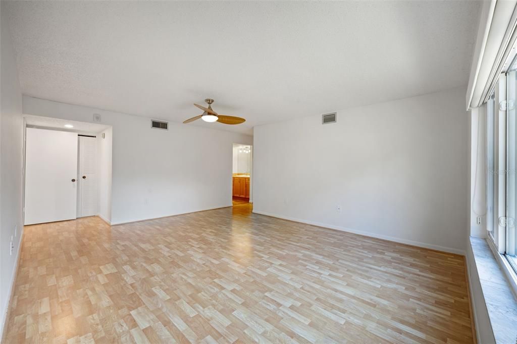 En Venta: $255,000 (2 camas, 2 baños, 1440 Pies cuadrados)