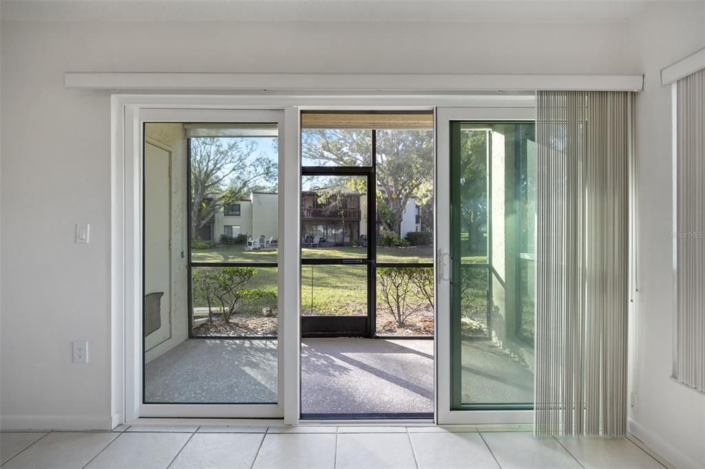 En Venta: $255,000 (2 camas, 2 baños, 1440 Pies cuadrados)