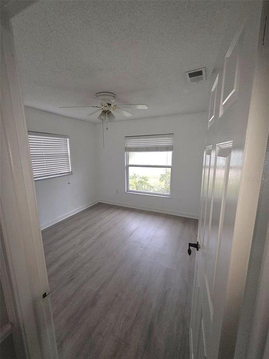 For Rent: $2,800 (4 beds, 2 baths, 2081 Square Feet)