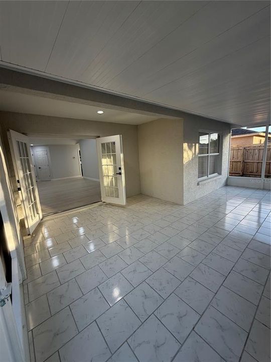 For Sale: $428,900 (3 beds, 2 baths, 1393 Square Feet)