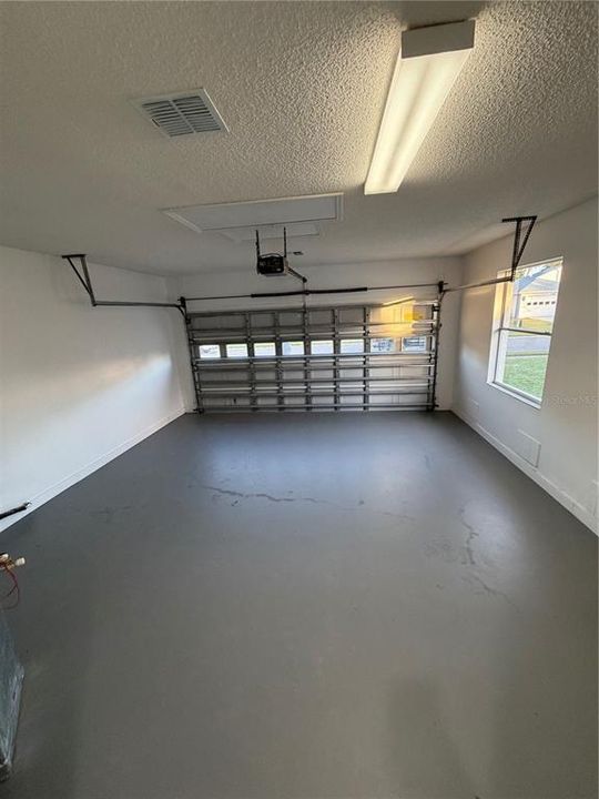 For Sale: $428,900 (3 beds, 2 baths, 1393 Square Feet)