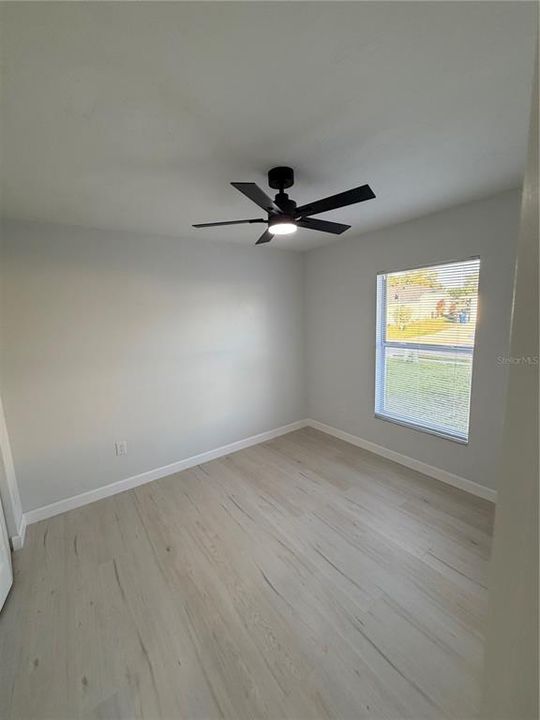 For Sale: $428,900 (3 beds, 2 baths, 1393 Square Feet)