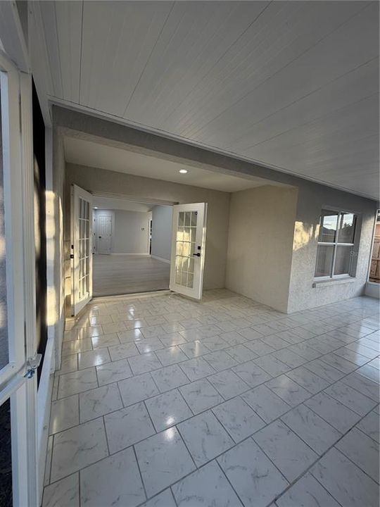 For Sale: $428,900 (3 beds, 2 baths, 1393 Square Feet)