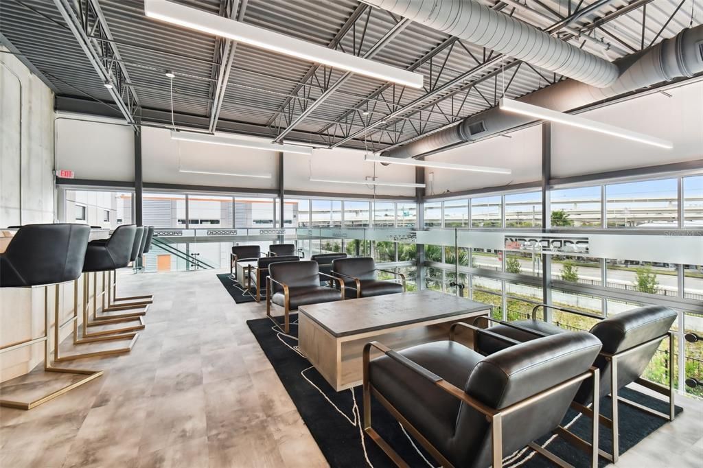 合同活跃: $435,000 (0 贝兹, 0 浴室, 1200 平方英尺)