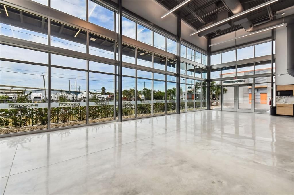 合同活跃: $435,000 (0 贝兹, 0 浴室, 1200 平方英尺)