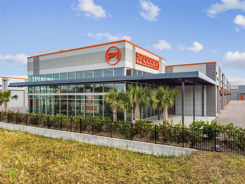 合同活跃: $435,000 (0 贝兹, 0 浴室, 1200 平方英尺)