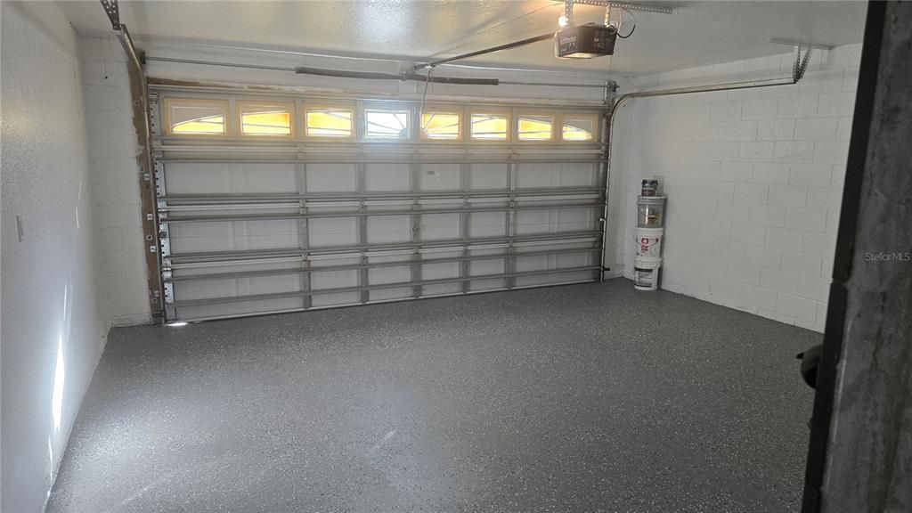 For Sale: $305,000 (3 beds, 2 baths, 1223 Square Feet)