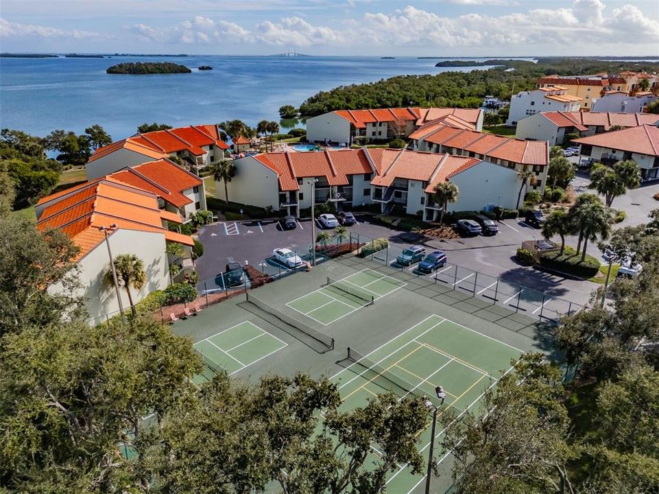 На продажу: $325,000 (1 спален, 1 ванн, 665 Квадратных фут)