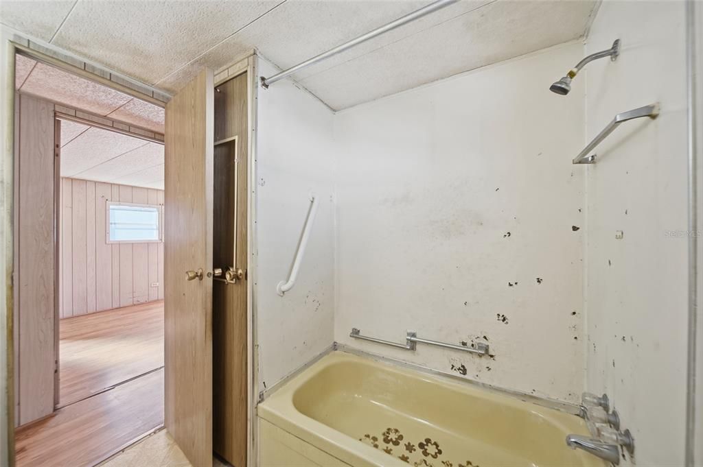 En Venta: $59,900 (2 camas, 1 baños, 760 Pies cuadrados)