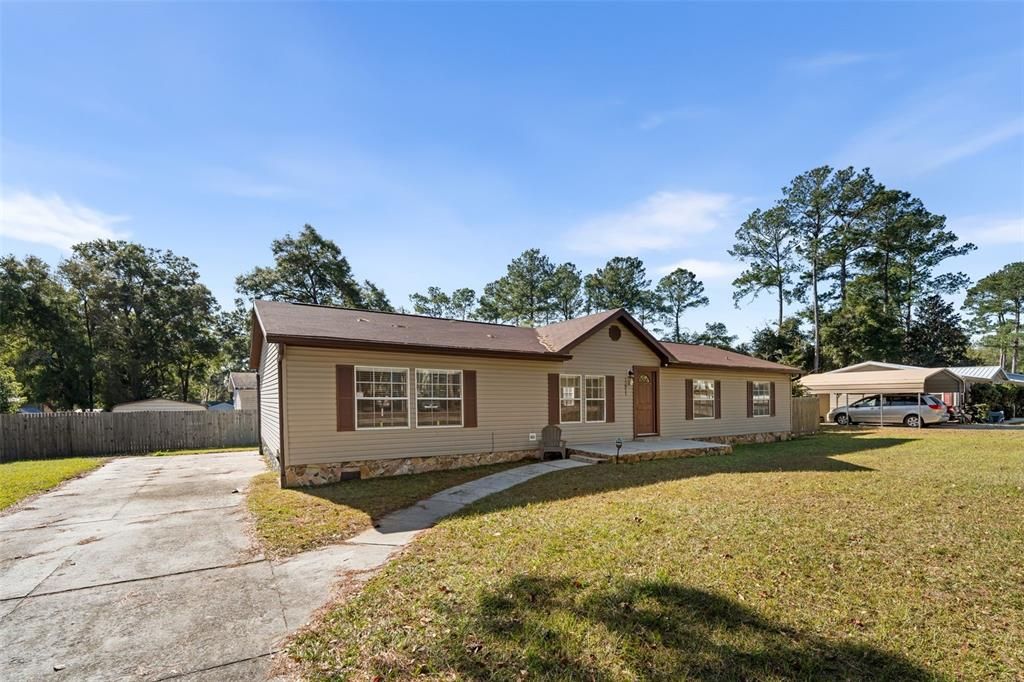 For Sale: $199,000 (4 beds, 2 baths, 1701 Square Feet)