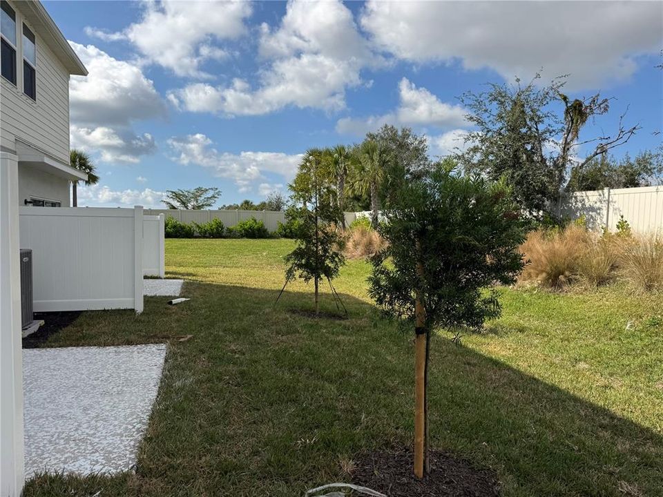 For Rent: $2,150 (3 beds, 2 baths, 1373 Square Feet)