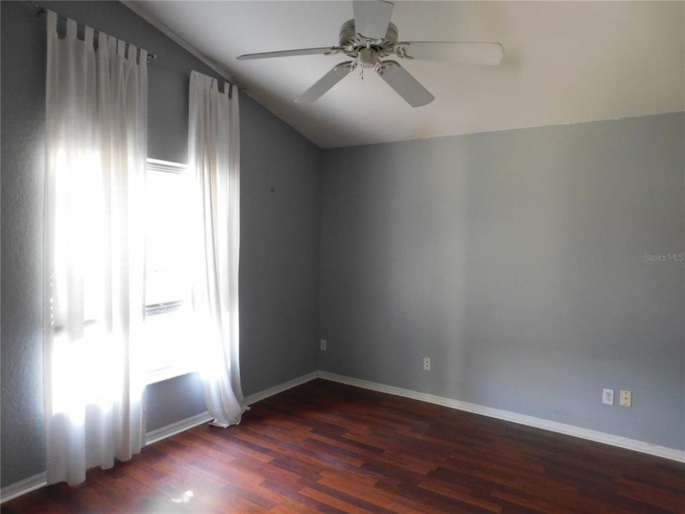 待售: $354,900 (4 贝兹, 3 浴室, 2466 平方英尺)